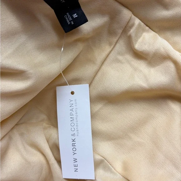 NWT New York & Company Gold Sequin Long Sleeve Dress Size M - Picture 9 of 11